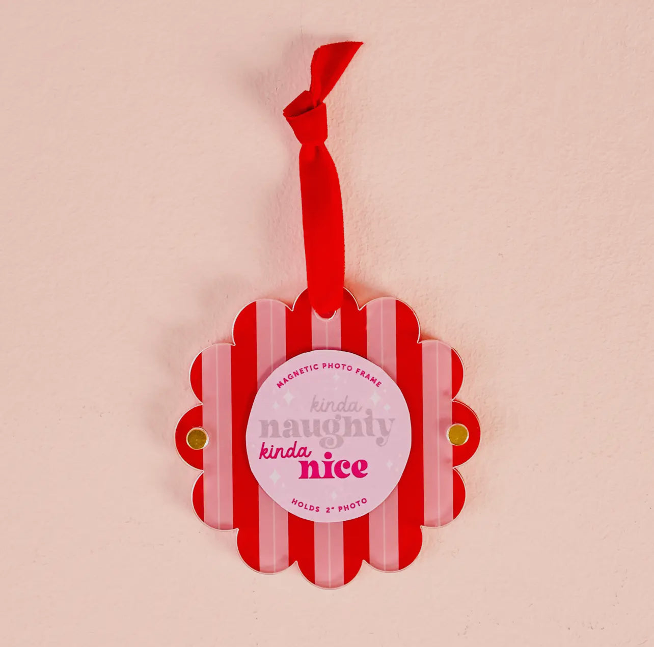 Scalloped Striped Round Frame Ornament