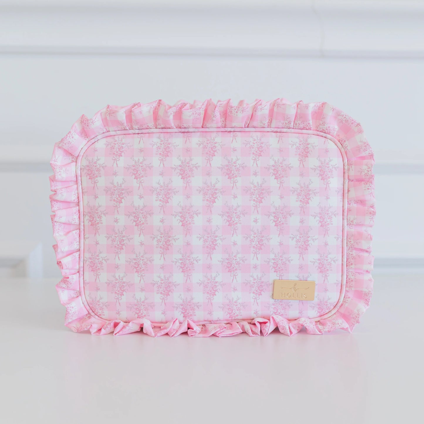 Hollis Ruffled Nylon XL Pouch