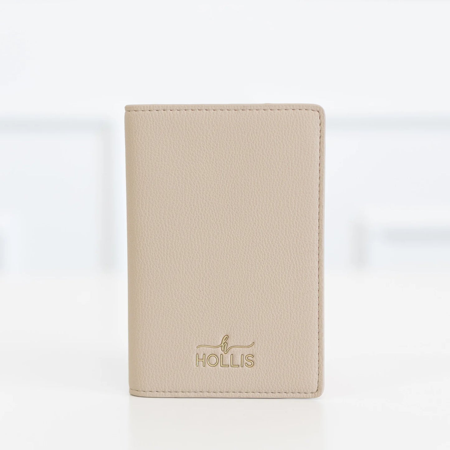 Hollis Passport Holder