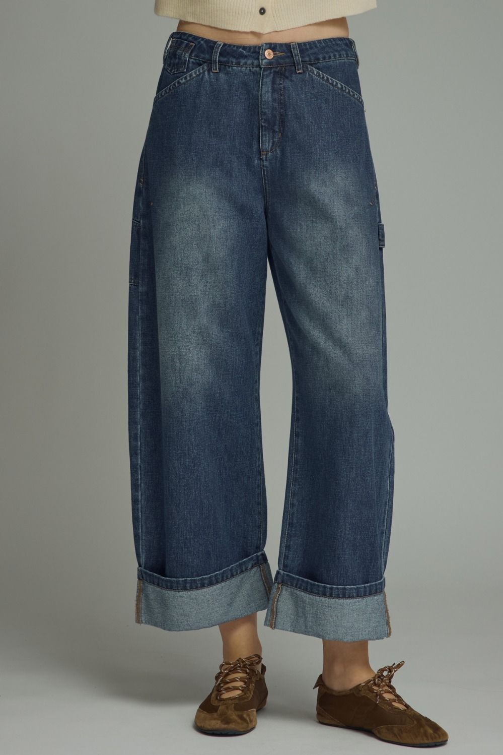 Wide Leg Denim Jeans With Cuffed Hem