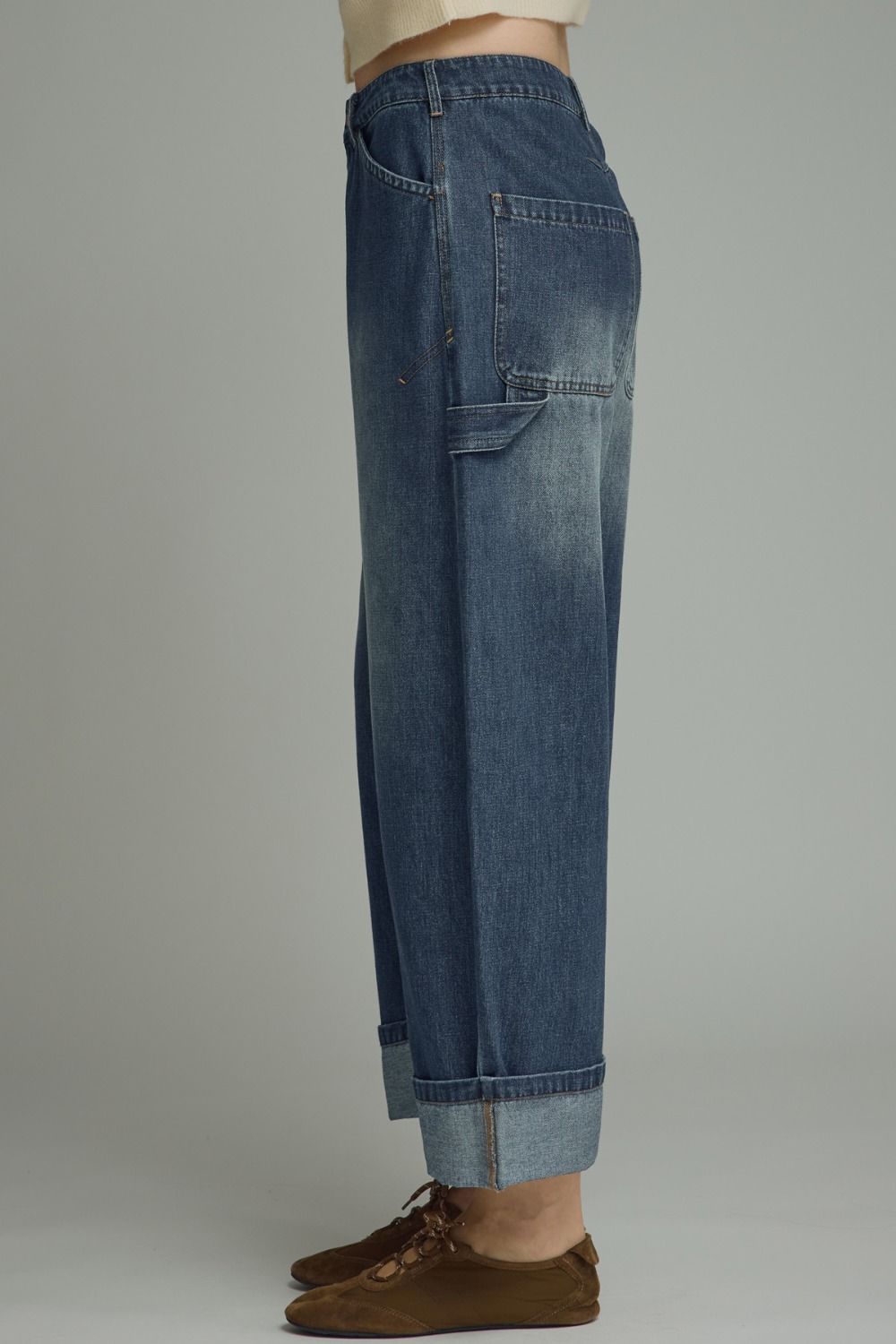 Wide Leg Denim Jeans With Cuffed Hem