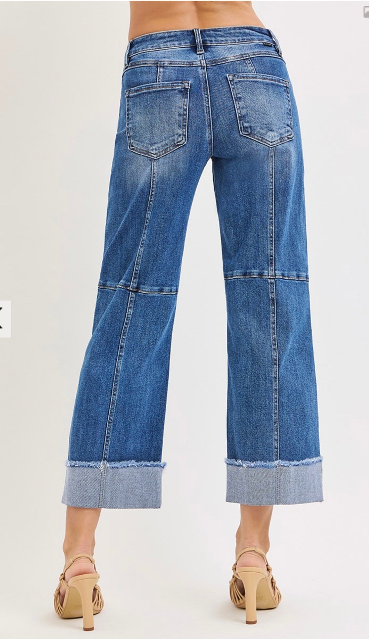 RISEN CROP WIDE SEAM DETAILED JEANS