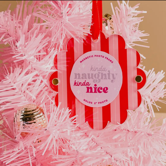 Scalloped Striped Round Frame Ornament
