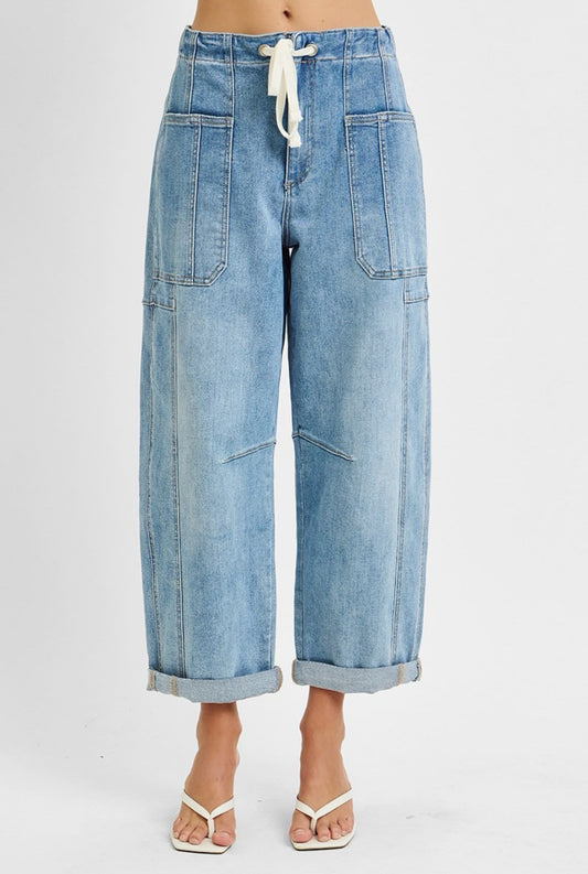 HIGH RISE CROP WIDE BARREL CARGO POCKET PANTS